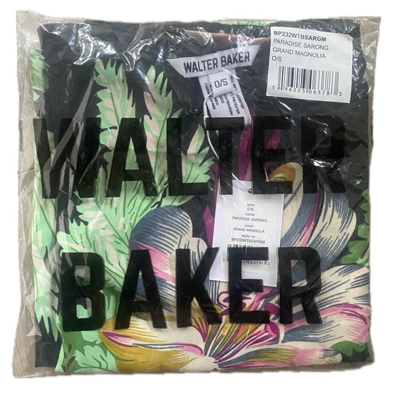 Walter Baker Paradise Sarong Grand Magnolia - Picture 6 of 9